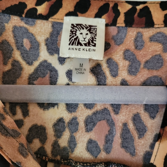 Anne Klein, Leopard print, tank top, Flowy, Zipper upper front, Women's size Med - Picture 4 of 4